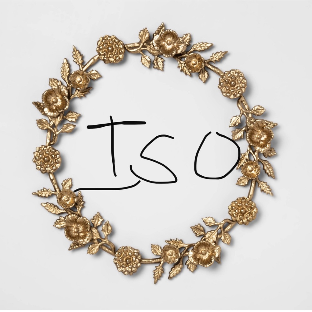 In search of this opalhouse wreath